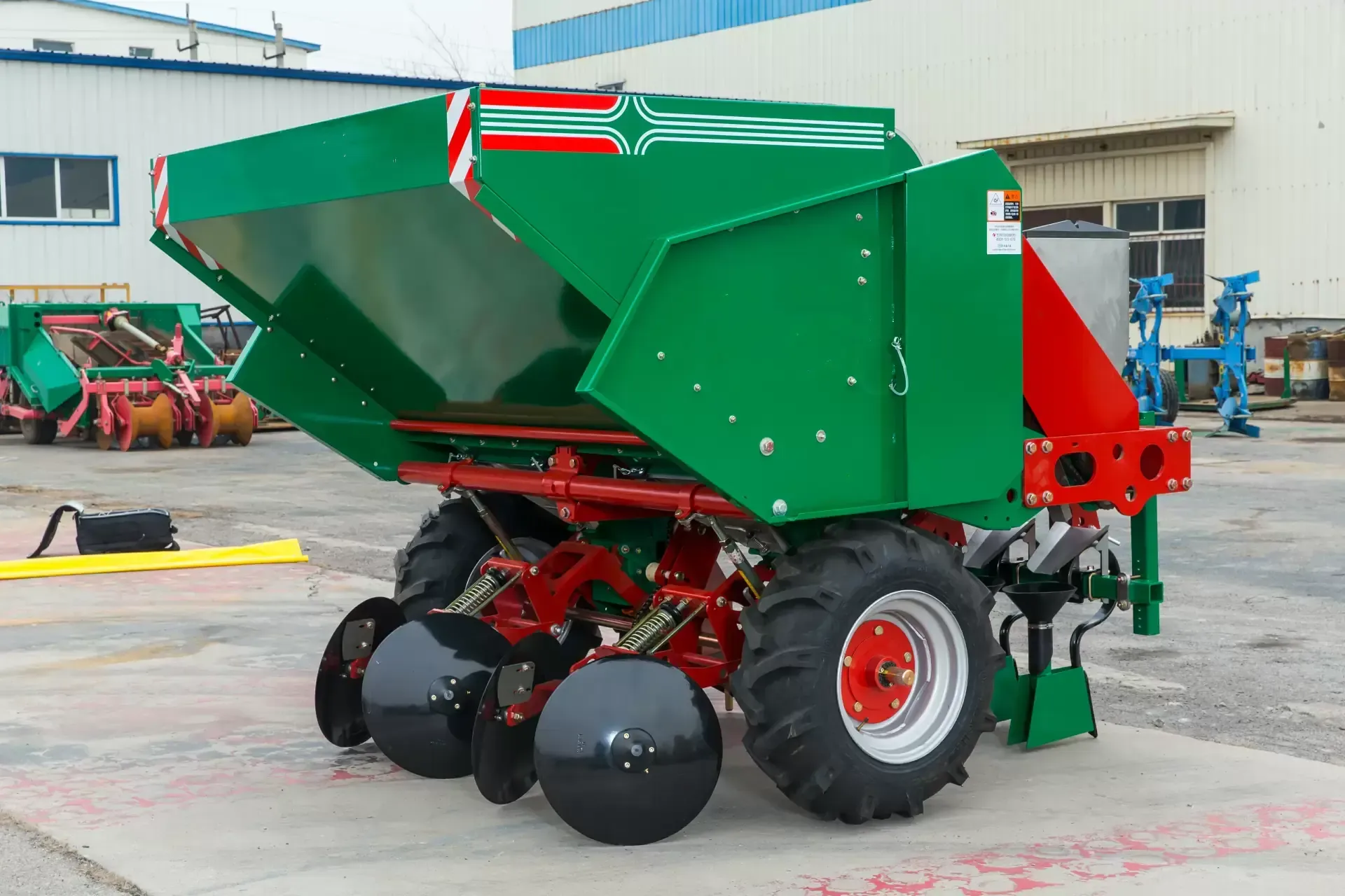 Medium-Sized Potato Planter